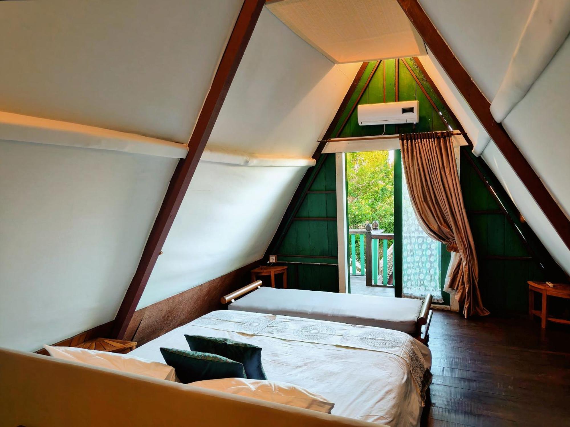 Bed and Breakfast Panda Lumbung Санур Экстерьер фото
