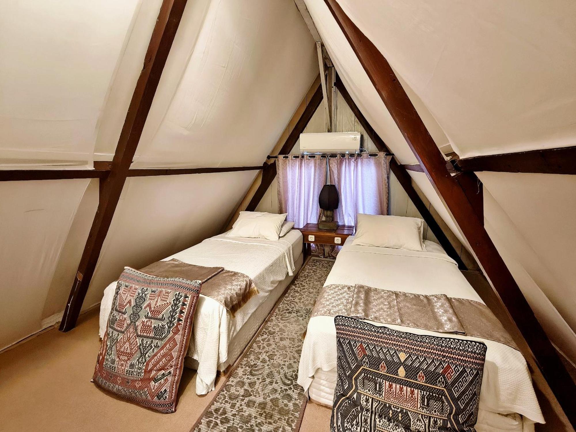 Bed and Breakfast Panda Lumbung Санур Экстерьер фото