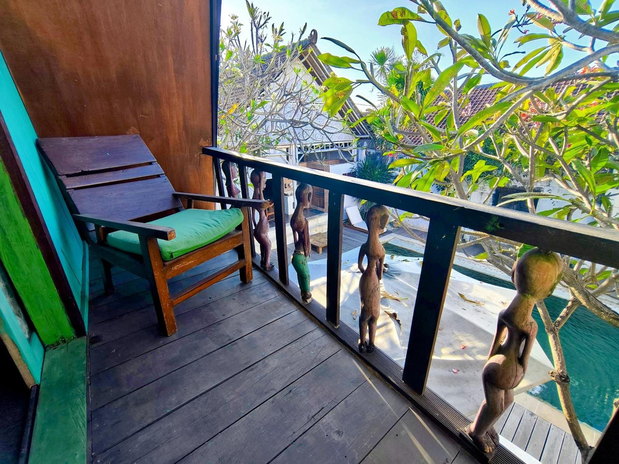 Bed and Breakfast Panda Lumbung Санур Экстерьер фото