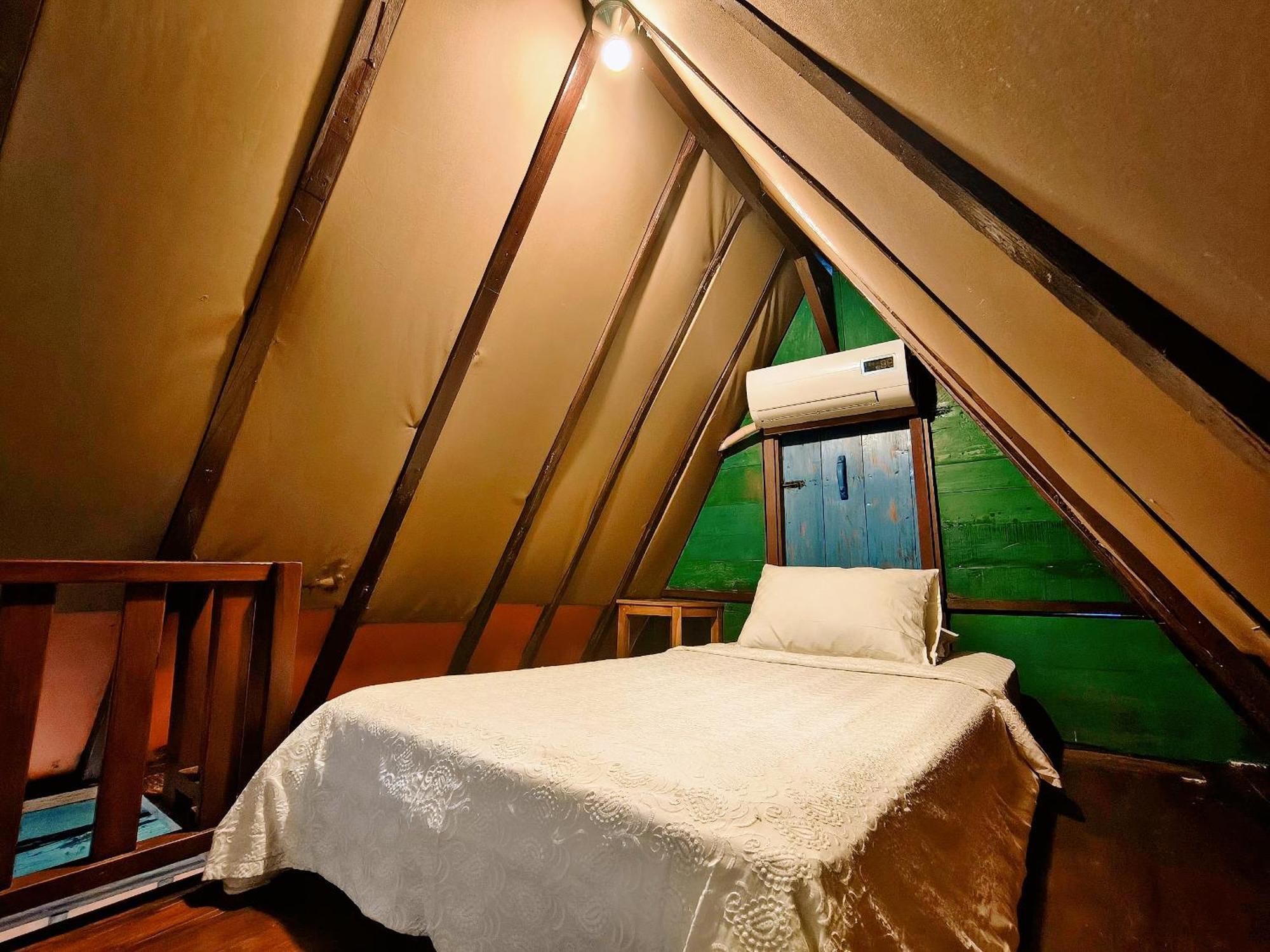 Bed and Breakfast Panda Lumbung Санур Экстерьер фото