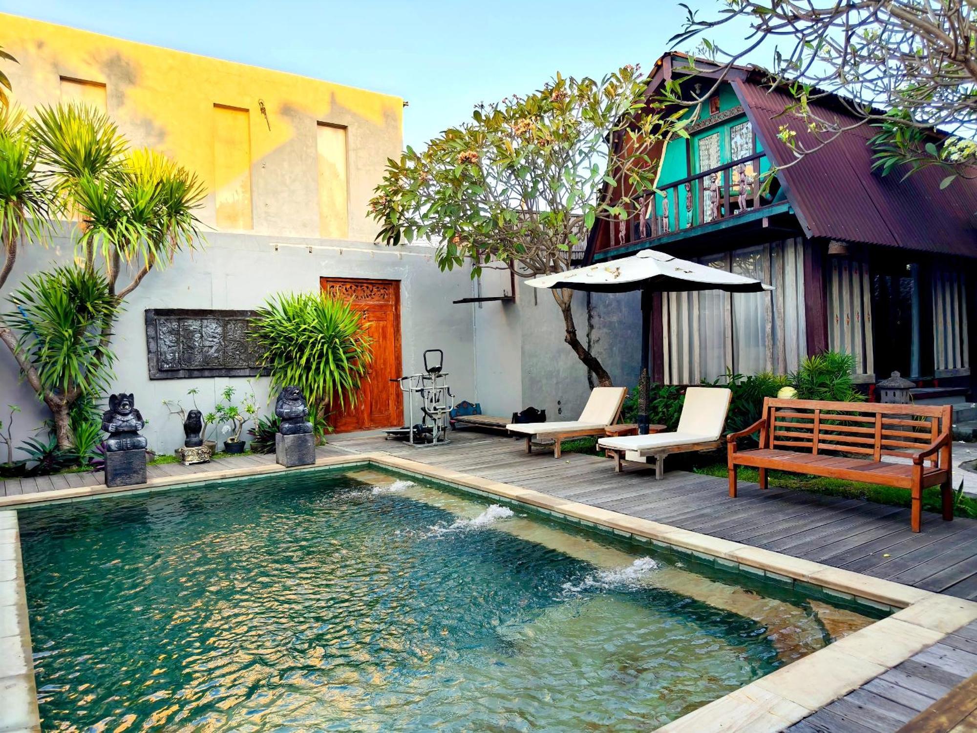 Bed and Breakfast Panda Lumbung Санур Экстерьер фото