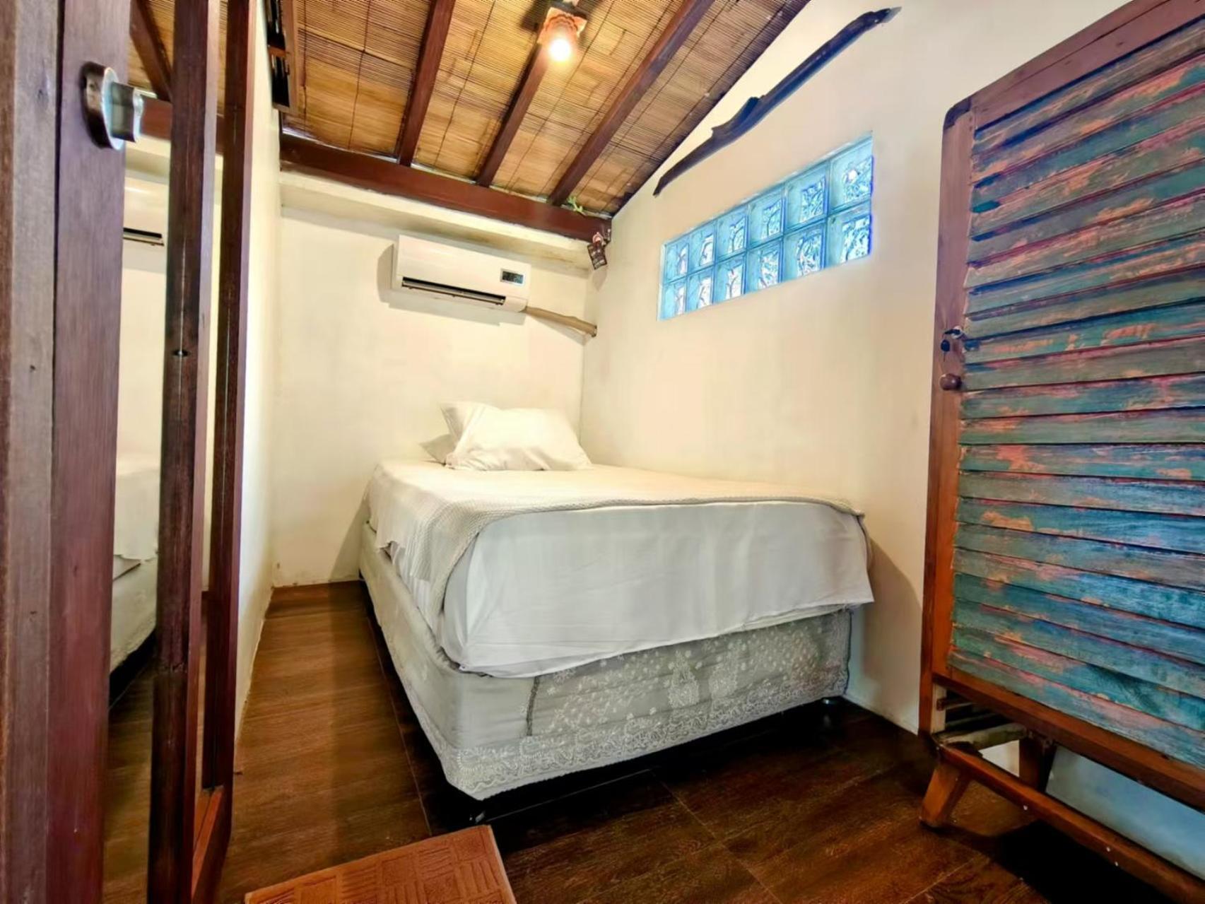 Bed and Breakfast Panda Lumbung Санур Экстерьер фото